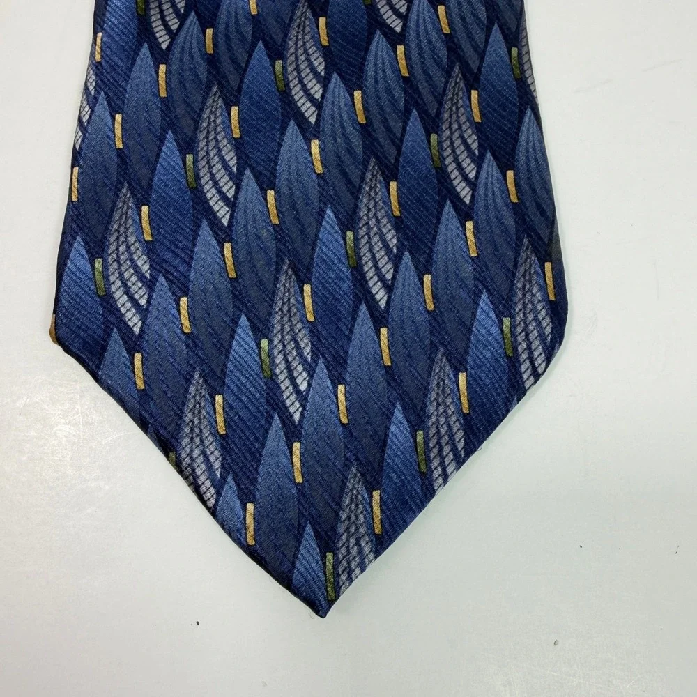 Stafford Mens Silk Blend Tie Navy Blue Gold Geometric Leaf Pattern Wide 4 Inch